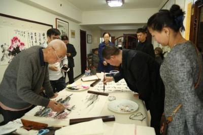 于興工作室掛牌成立 傳承發揚書法文化，開創文化藝術交流新篇章